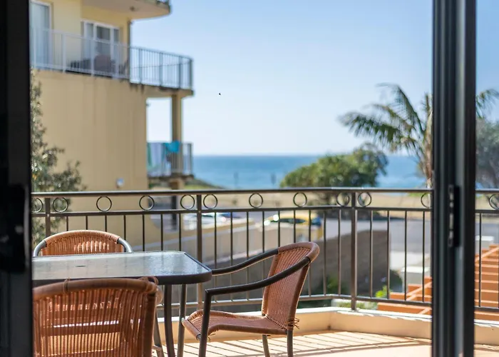 Breakers Unit 1 8 - Ljhooker Yamba